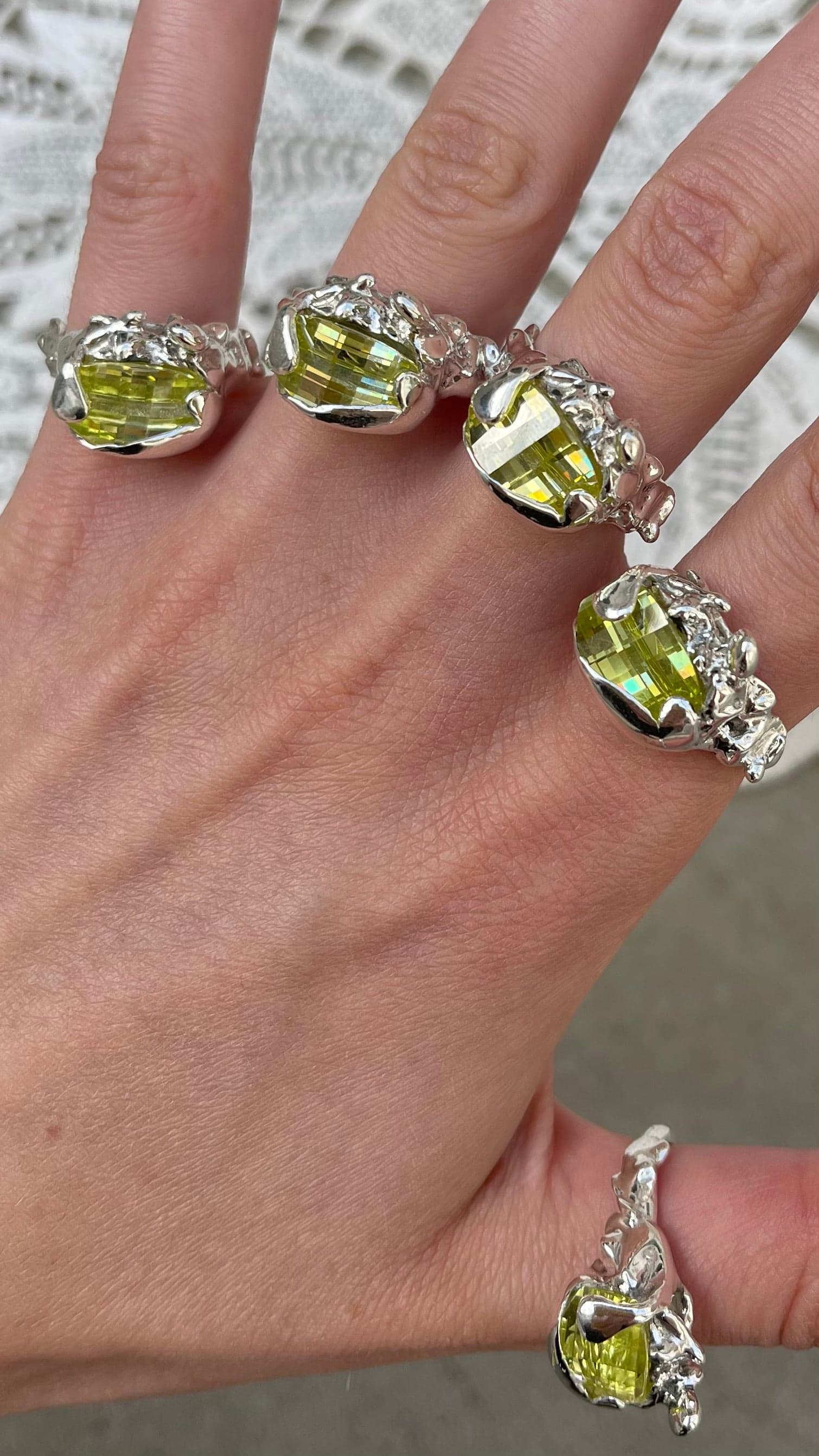 Pop Ring - 08C69504-6C46-4B77-B505-C9EBEF00A3D1